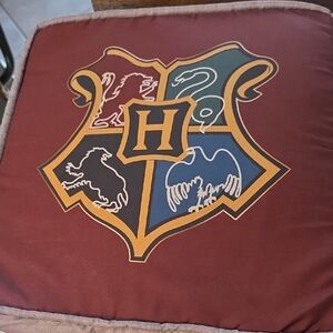 Hogwarts Crest Cushion